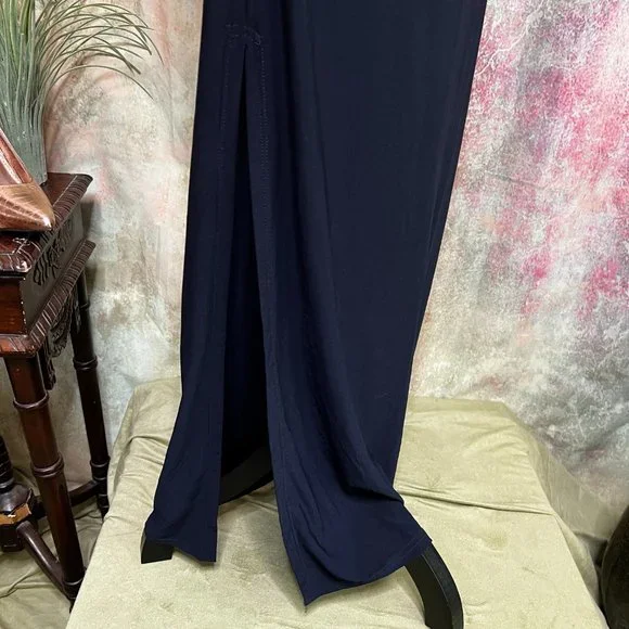 📌 Betsy & Adam Elegant Form-Fitting Single-Shoulder Silhouette Ball, Prom Gown - Picture 10 of 16